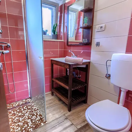 Semesterbostad Old Stone By Interhome