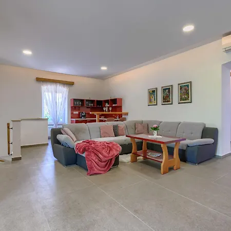 Casa de Férias Old Stone By Interhome