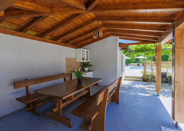 Old Stone By Interhome Nedescina